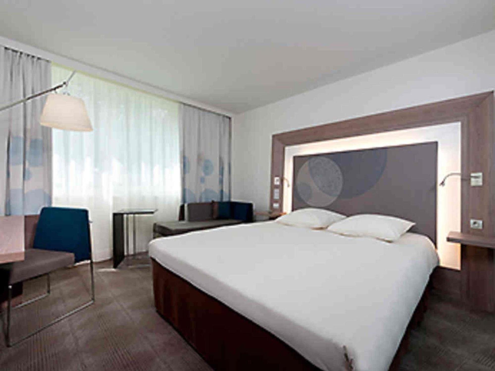Novotel Paris Pont De Sevres Exterior photo